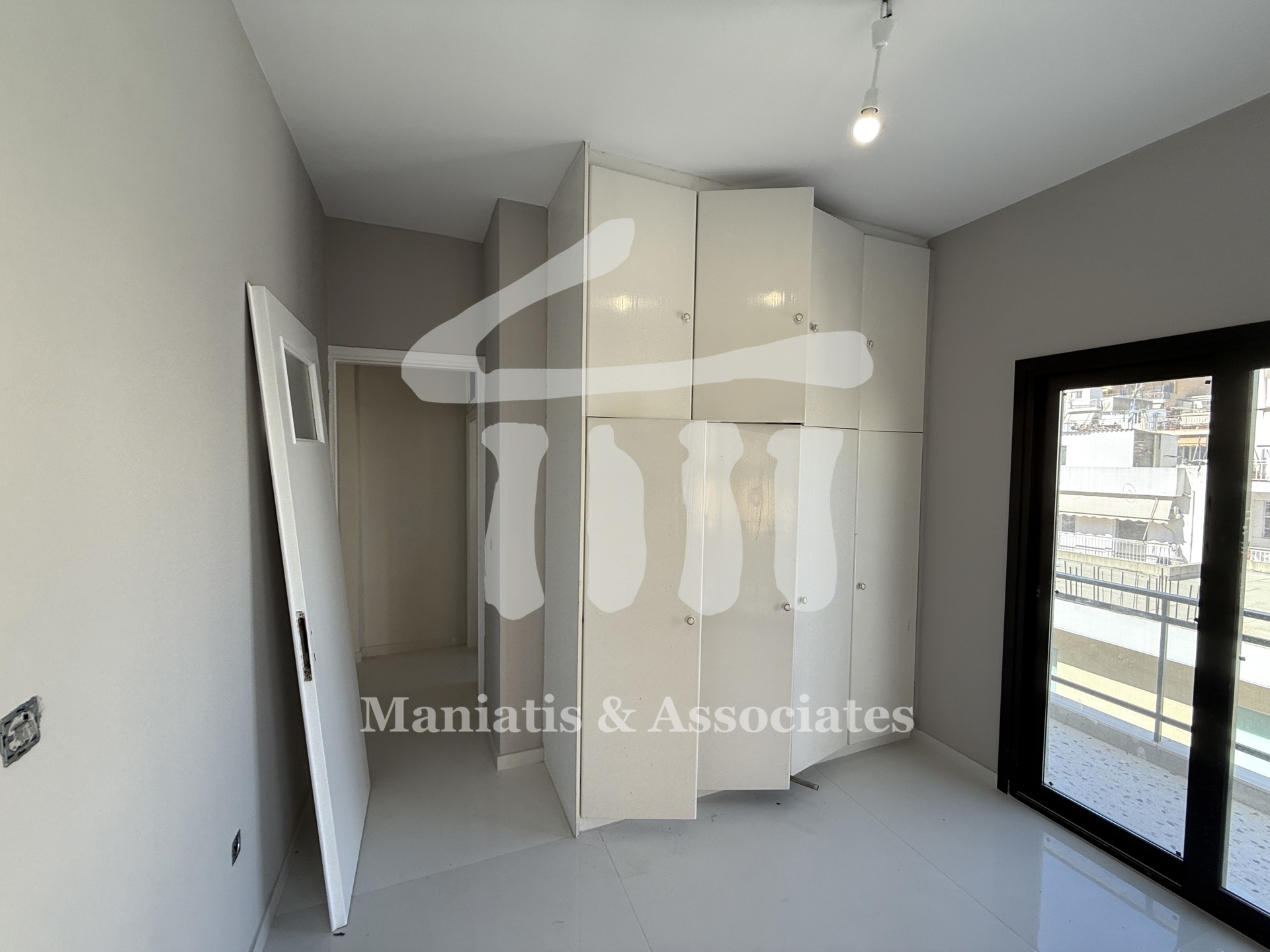 Gallery image 13