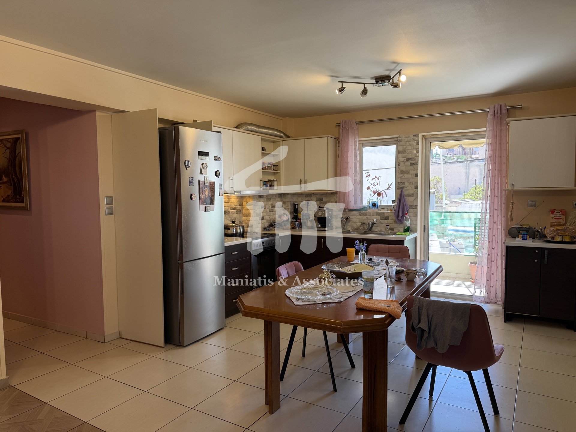Gallery image 16