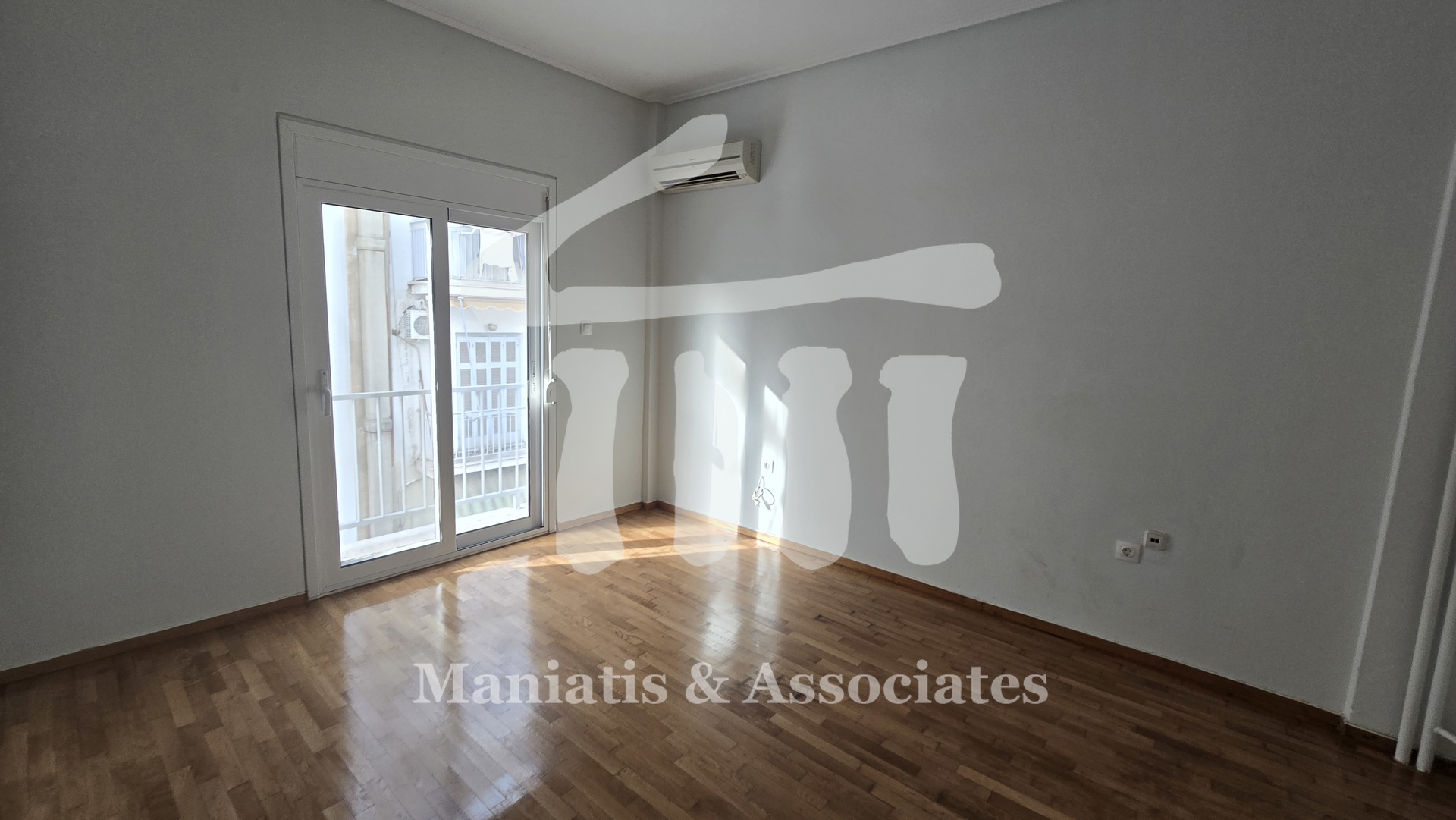 Gallery image 18