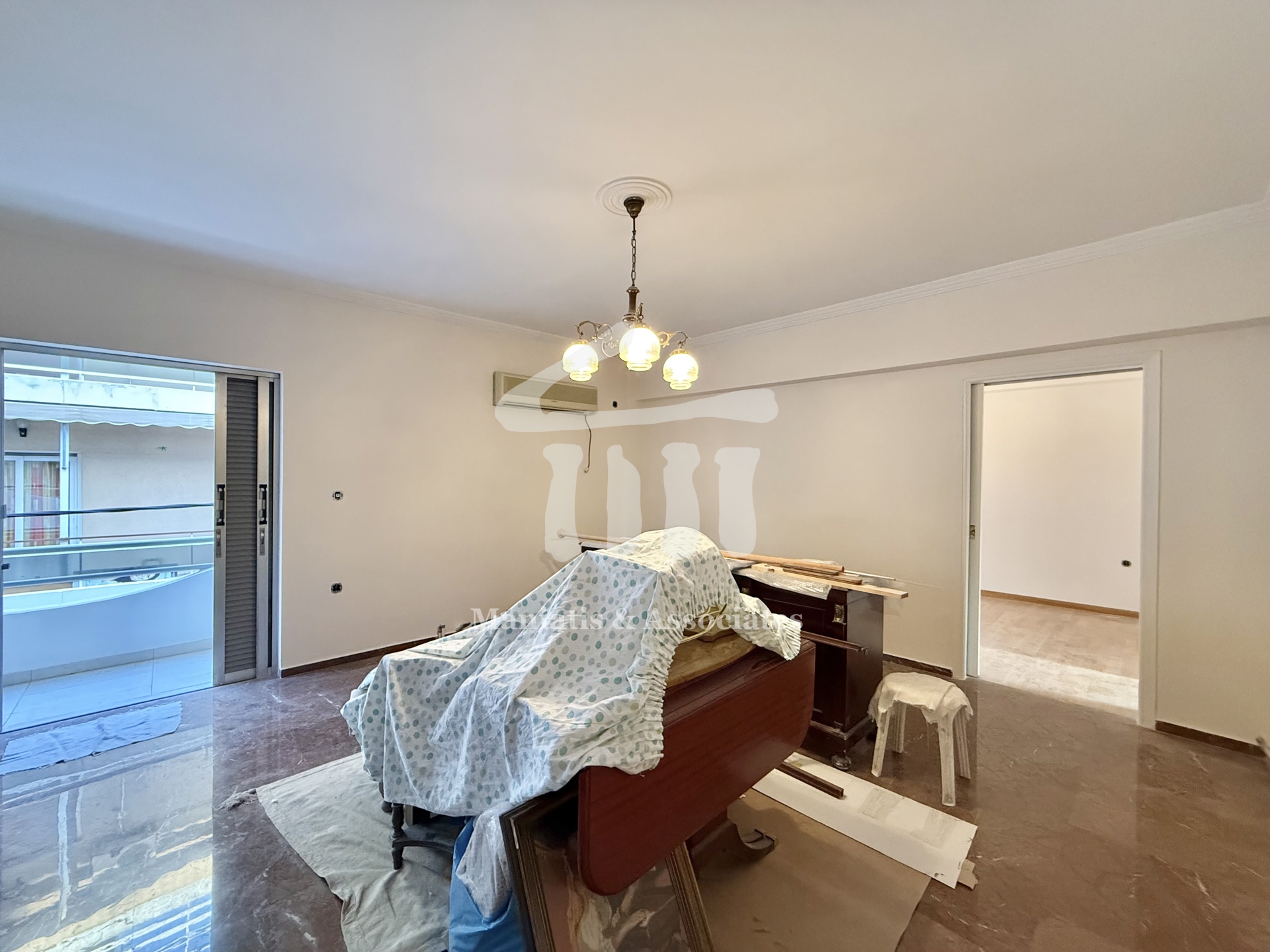 Gallery image 12