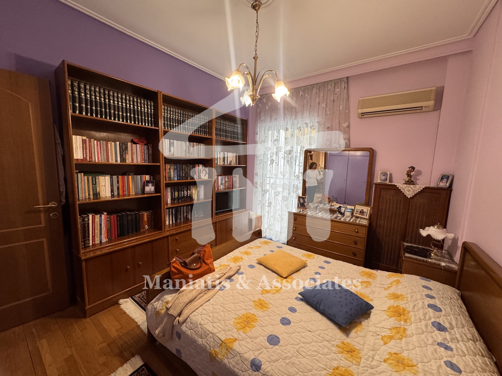 Gallery image 16