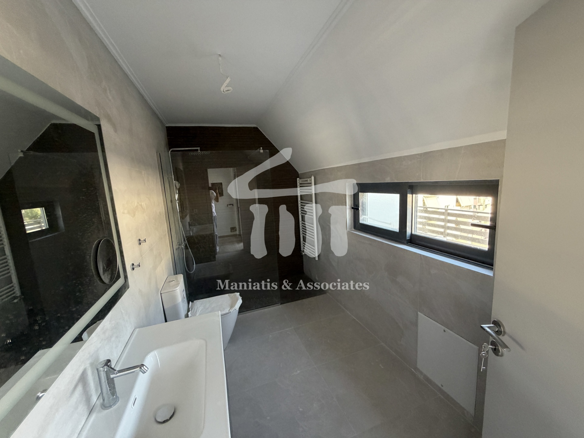 Gallery image 9