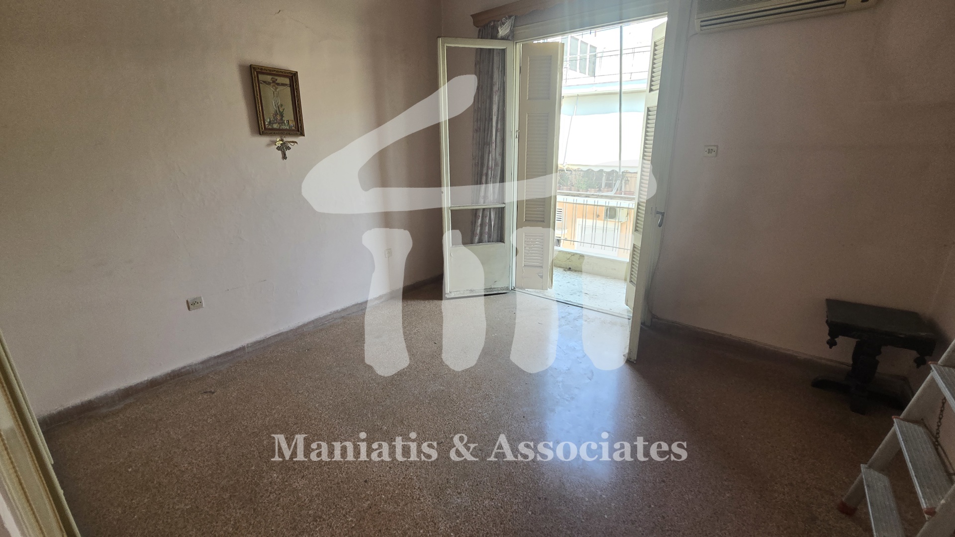 Gallery image 16