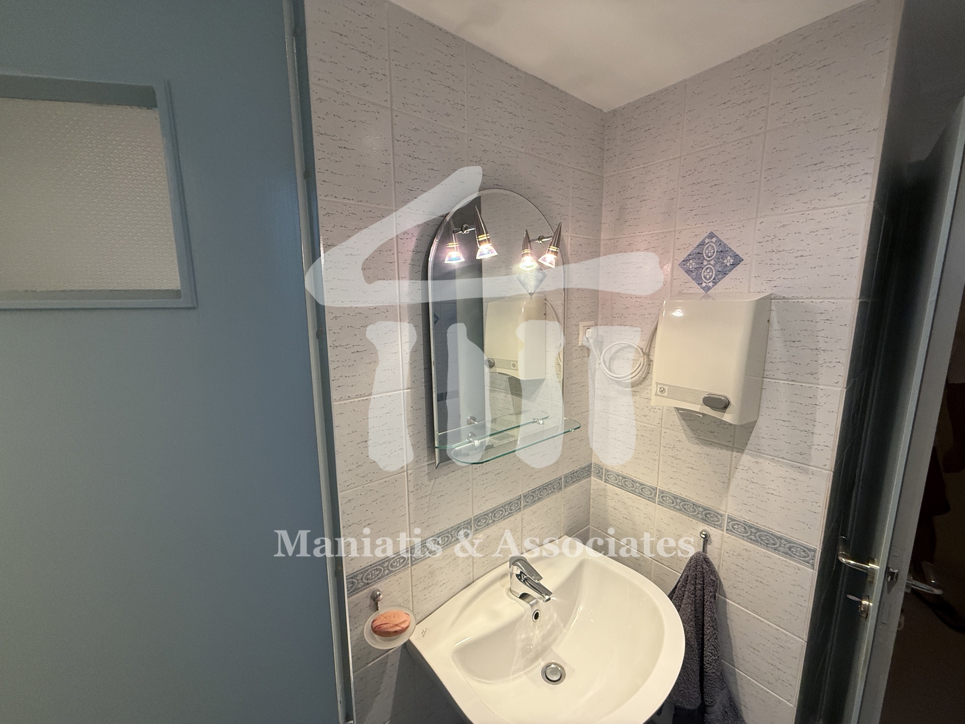 Gallery image 10