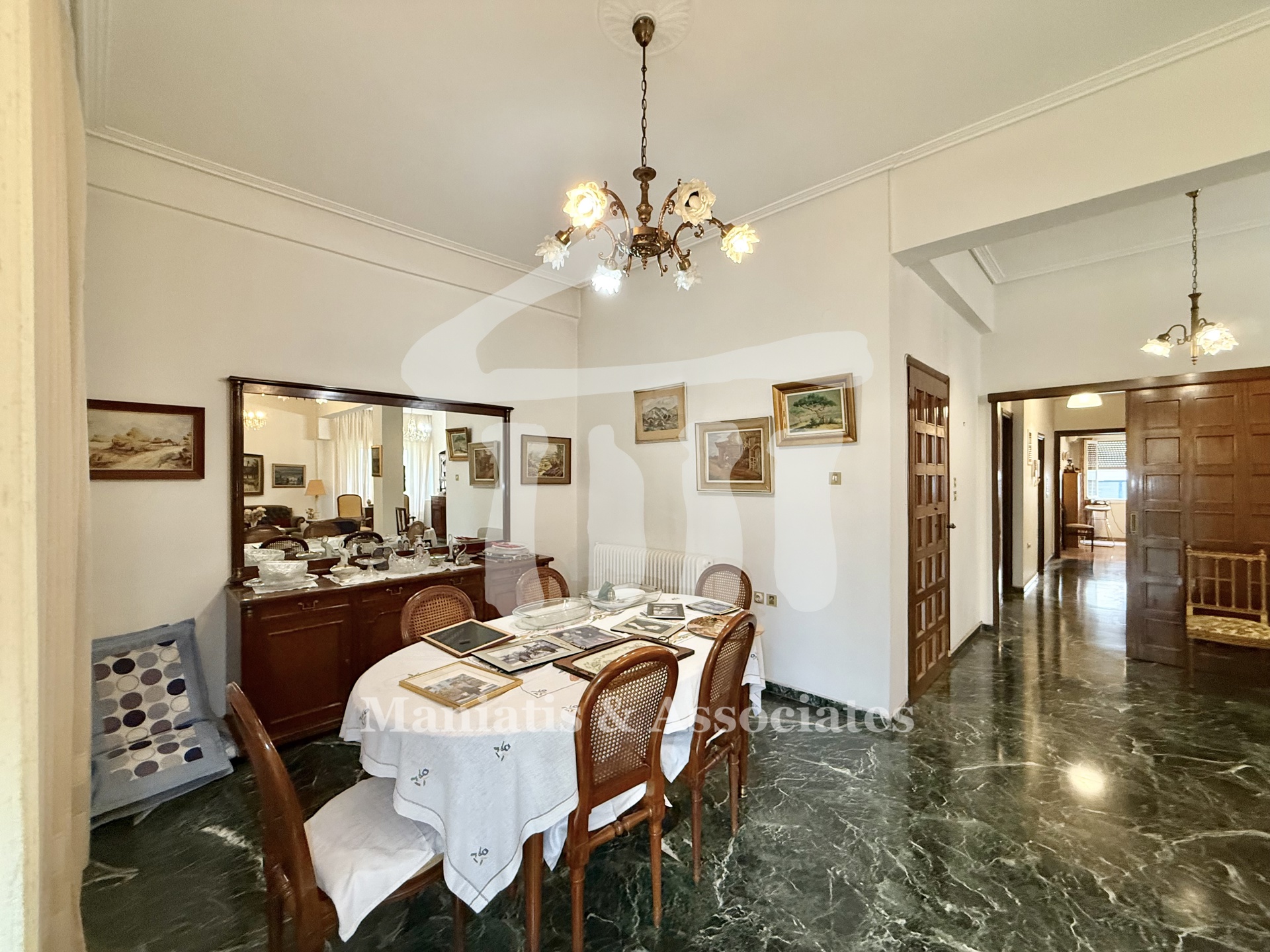Gallery image 10