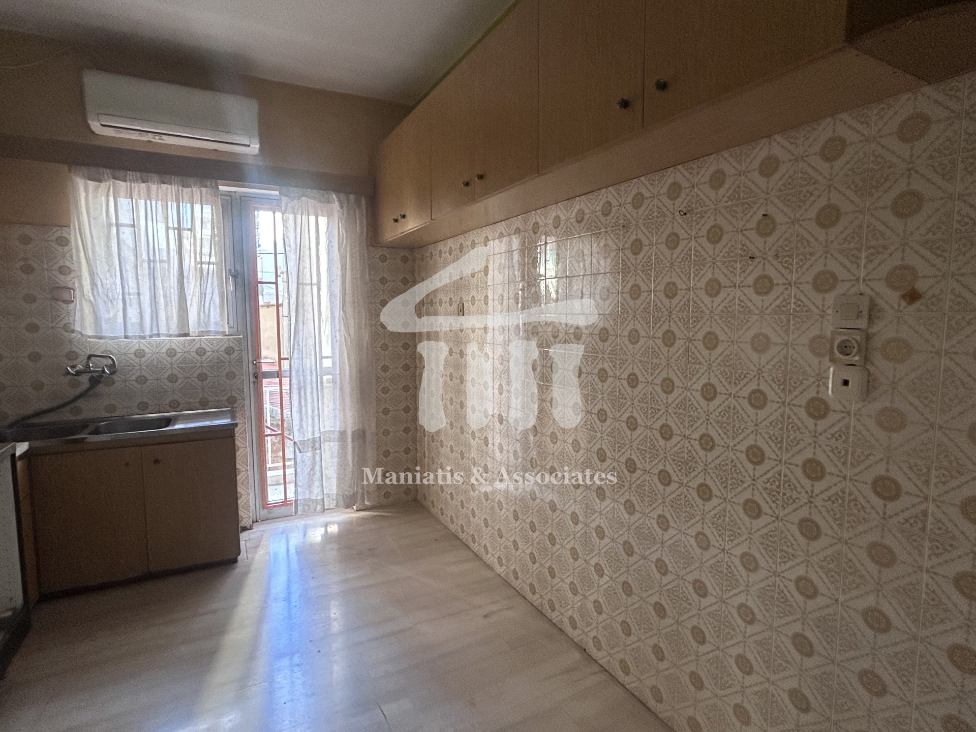 Gallery image 12
