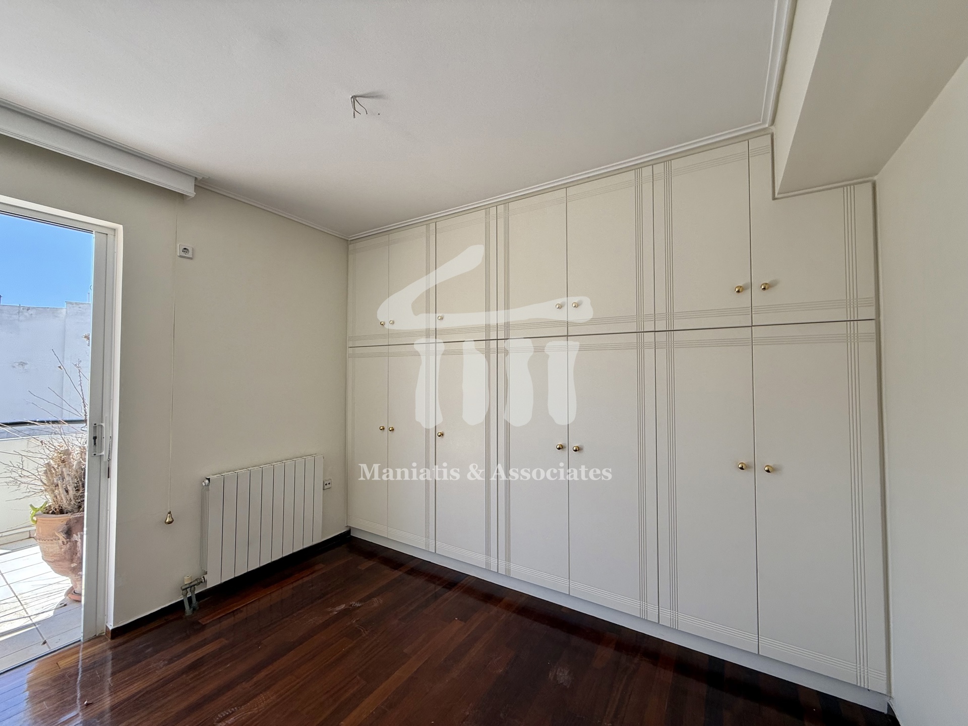 Gallery image 38