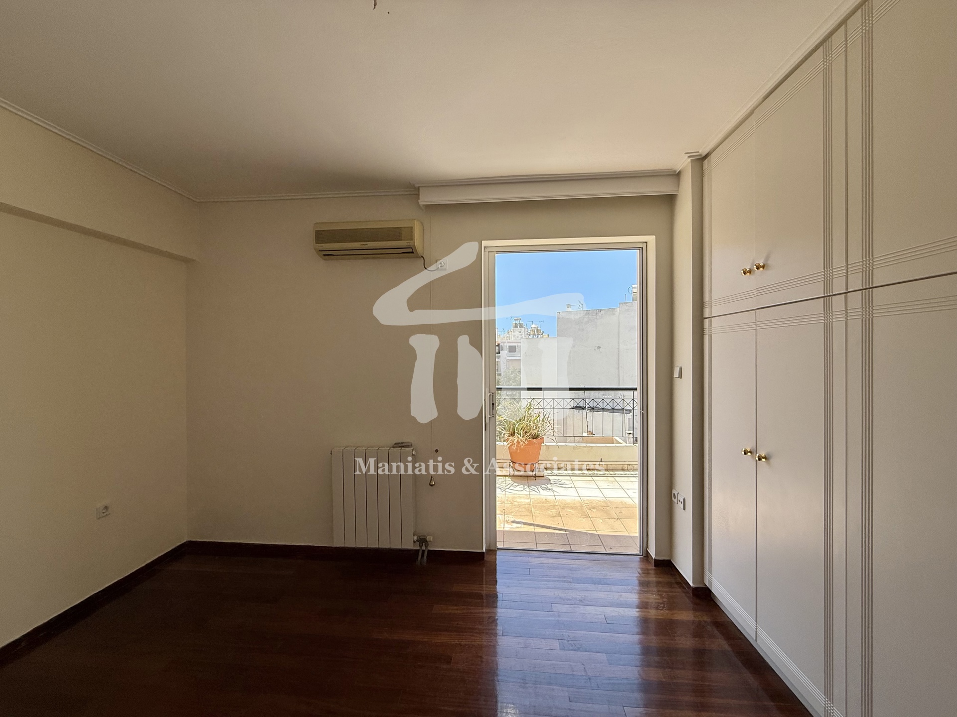 Gallery image 21