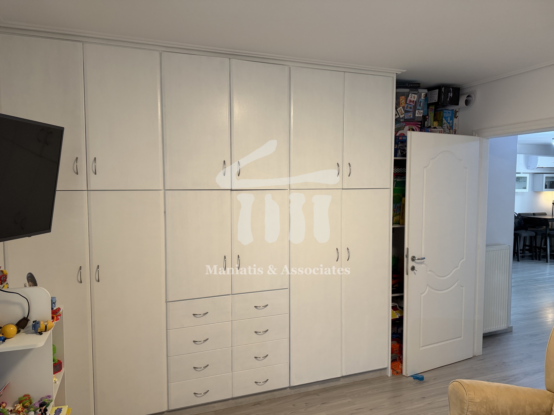 Gallery image 7