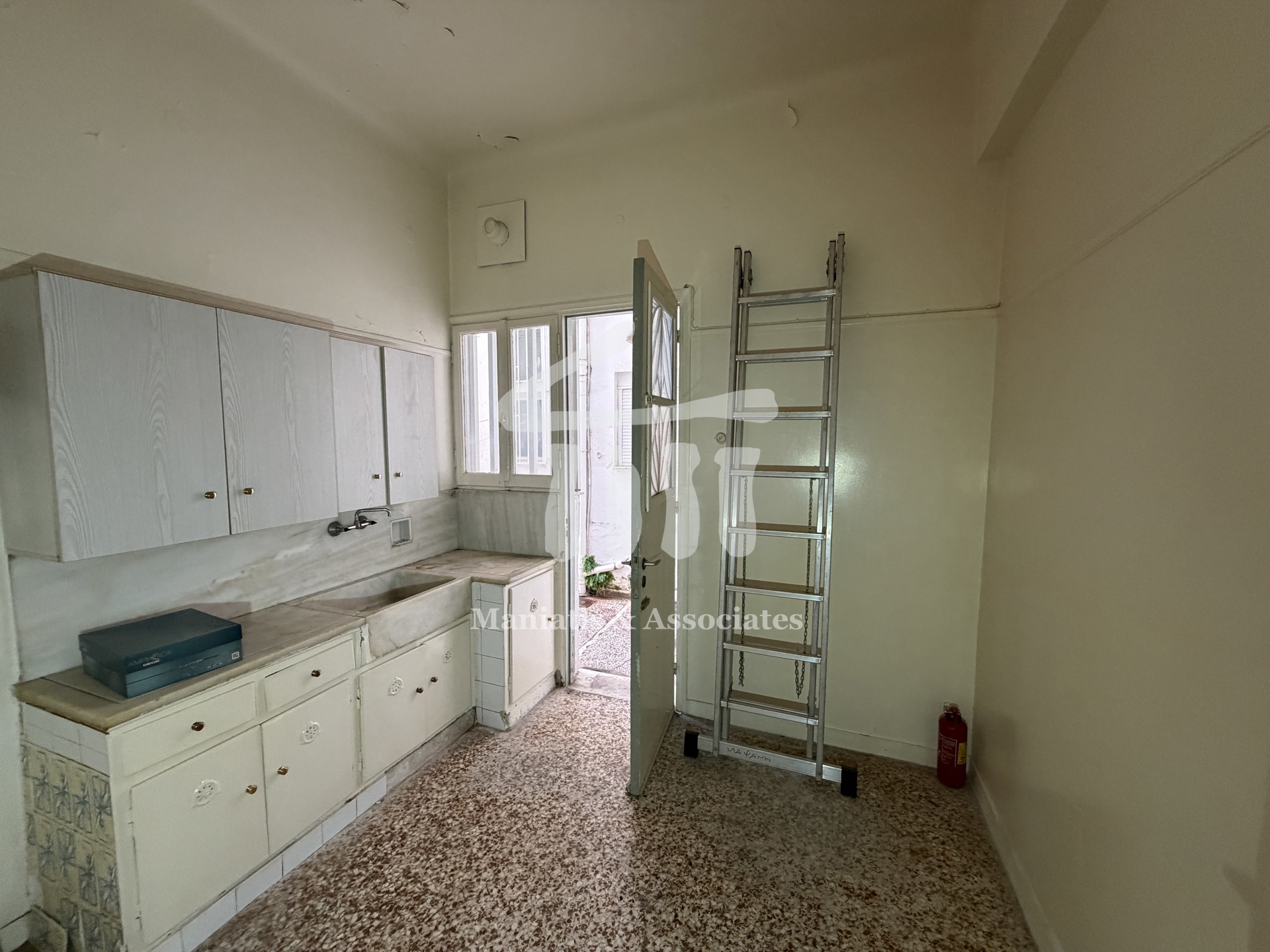 Gallery image 12
