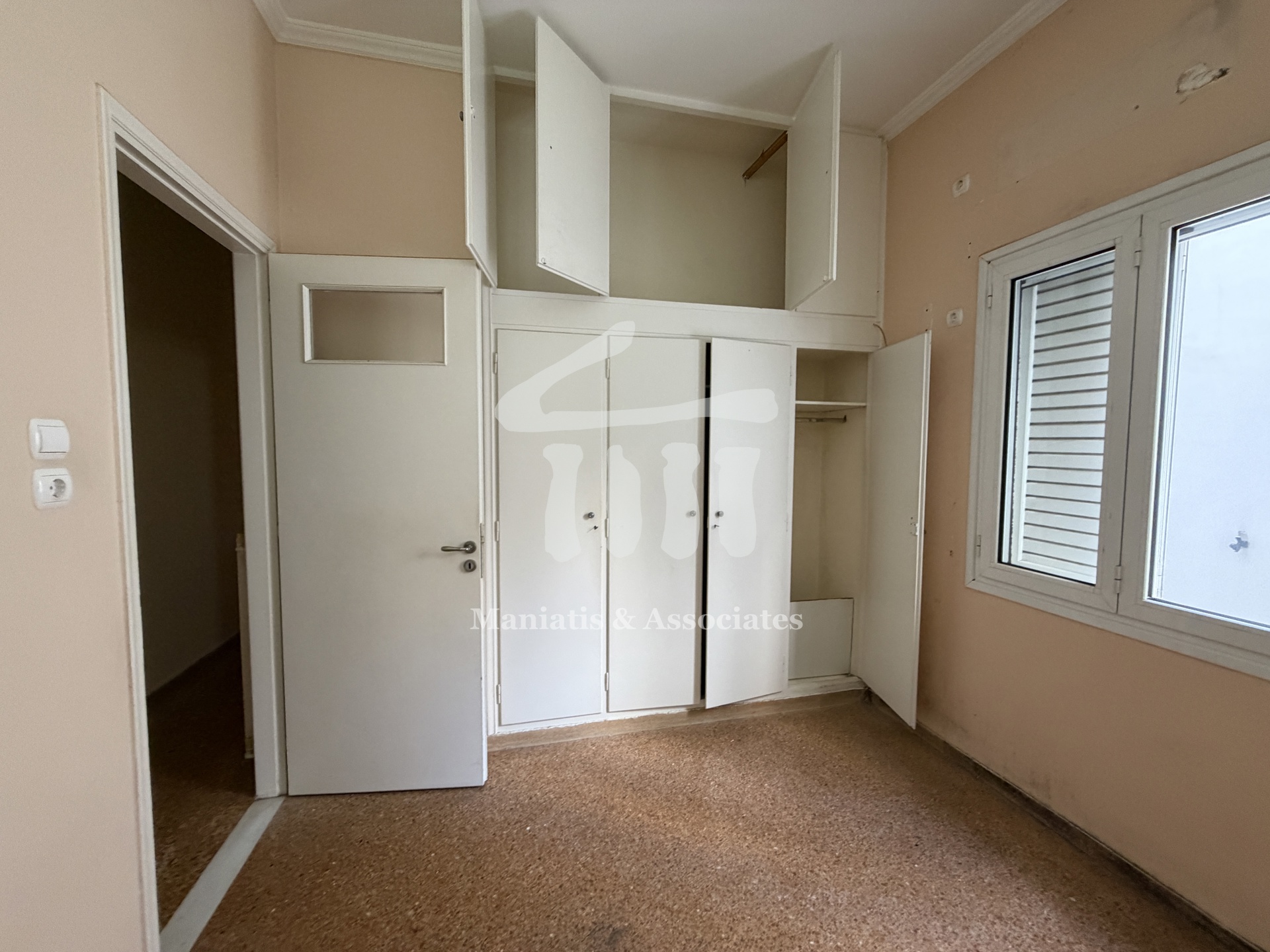 Gallery image 16