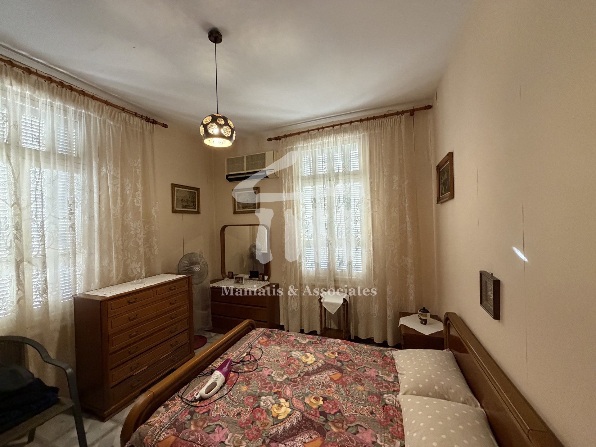 Gallery image 12