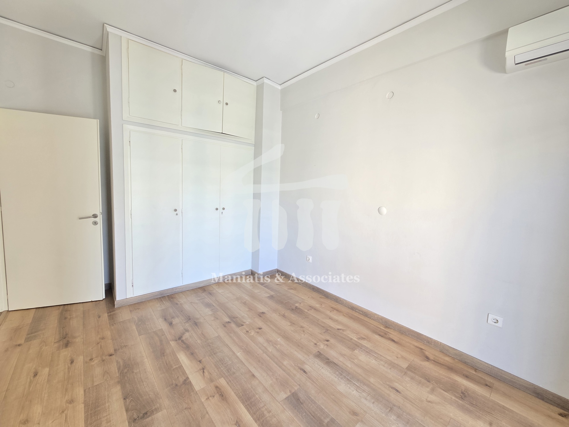Gallery image 13