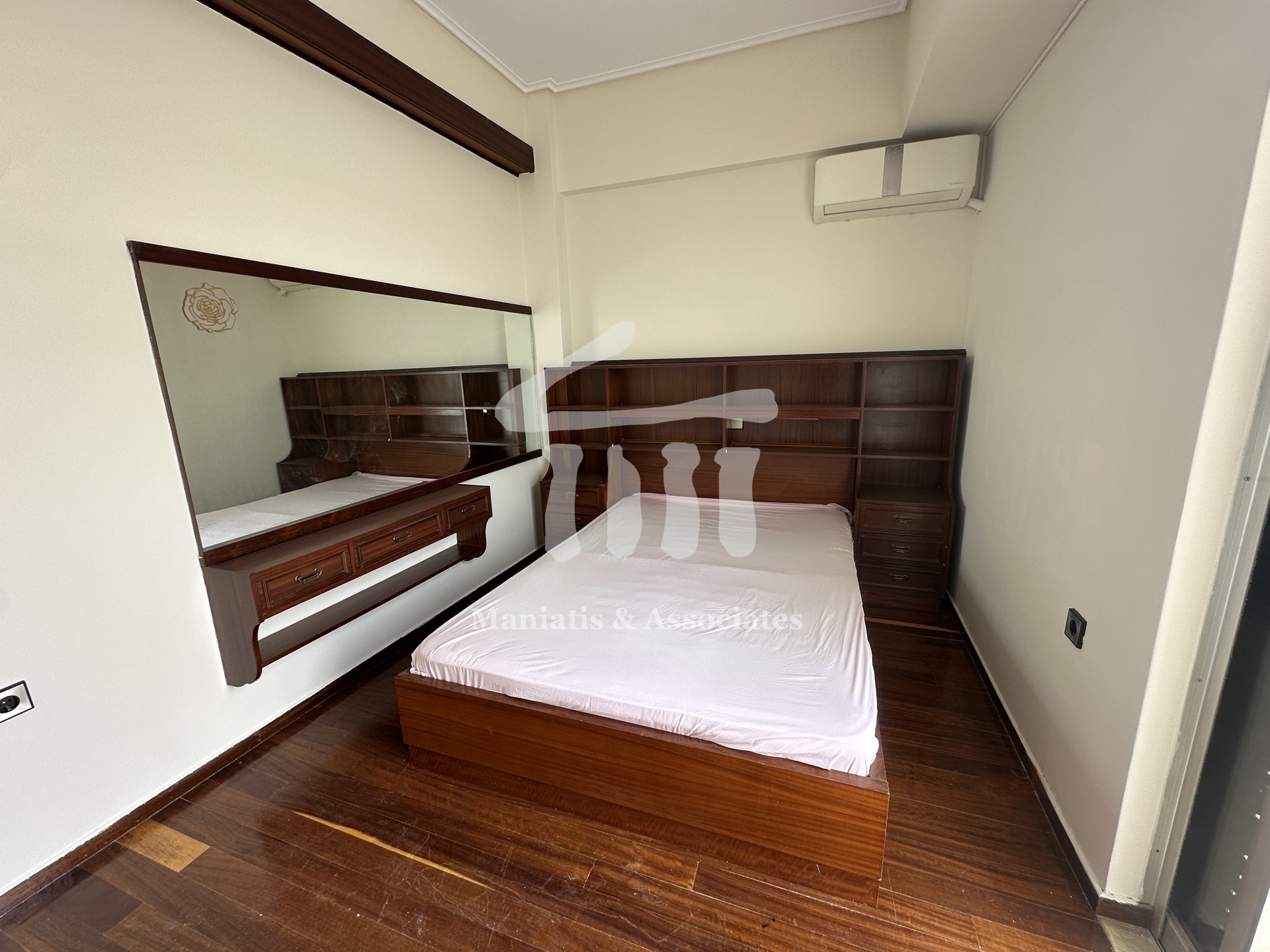 Gallery image 10