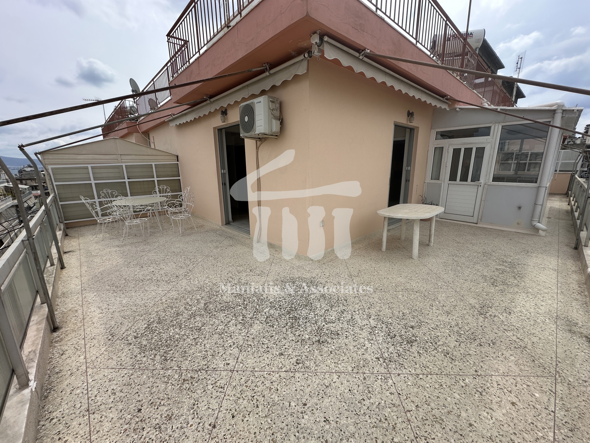 Gallery image 12