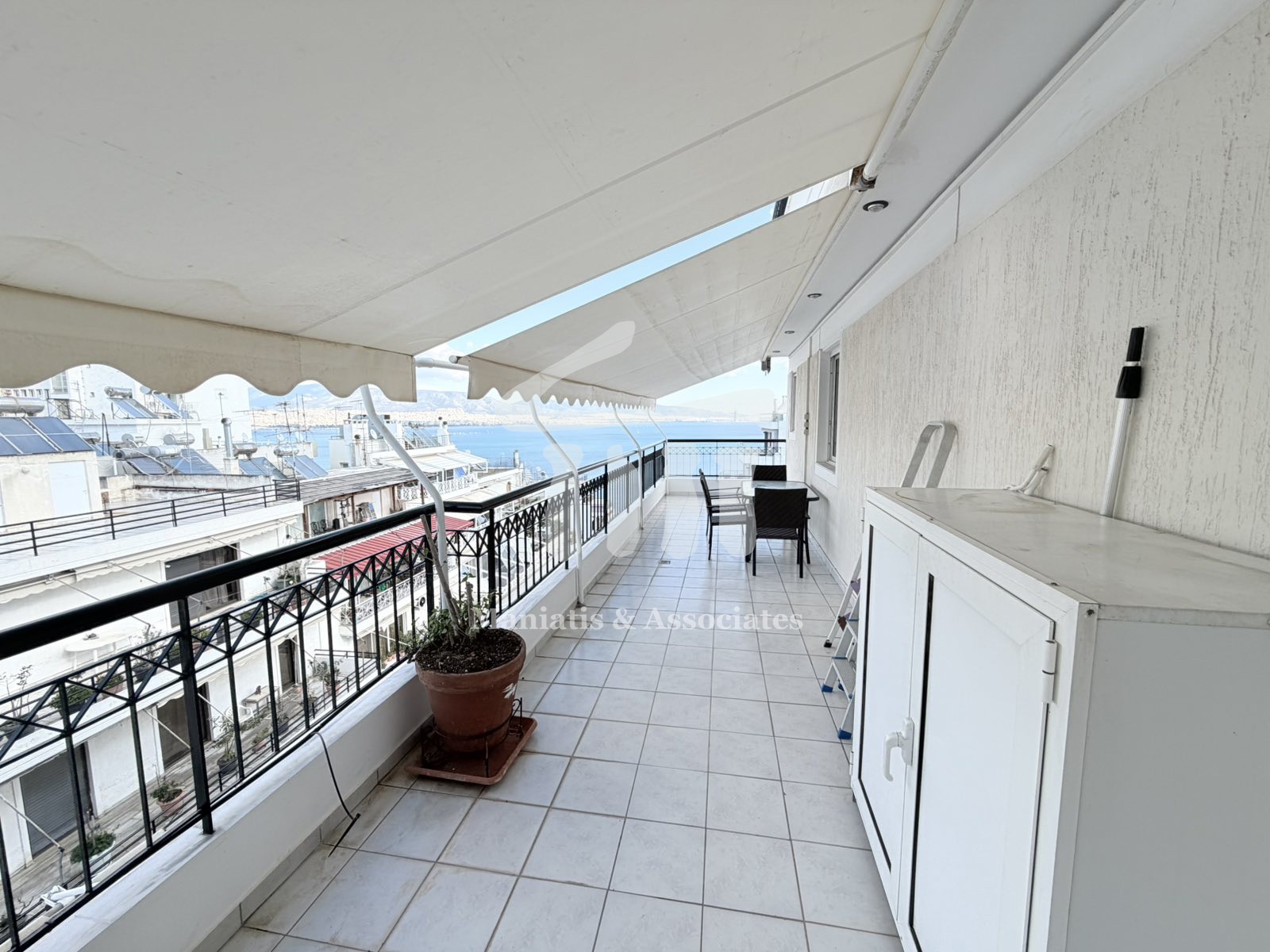 Gallery image 7