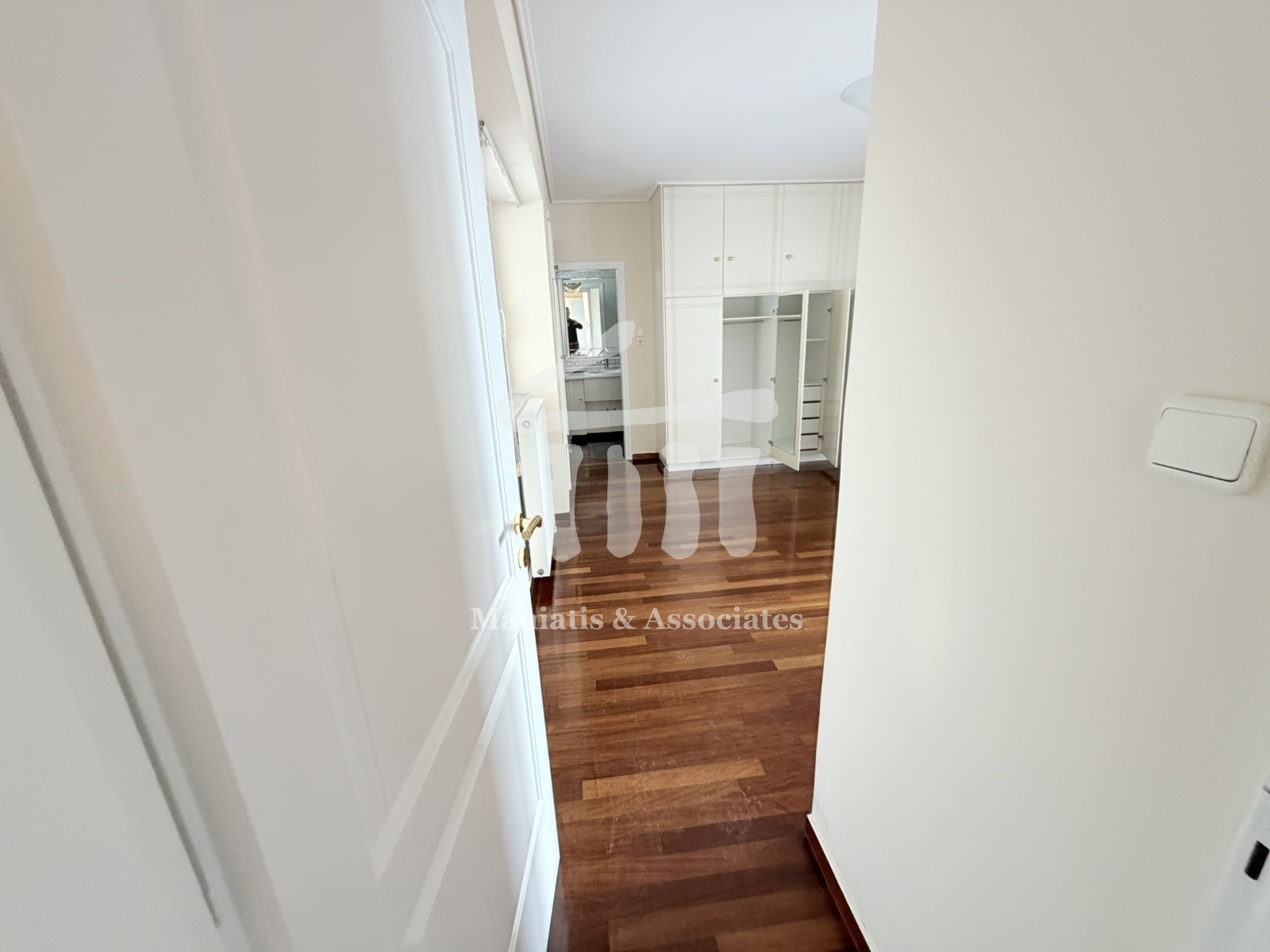 Gallery image 10