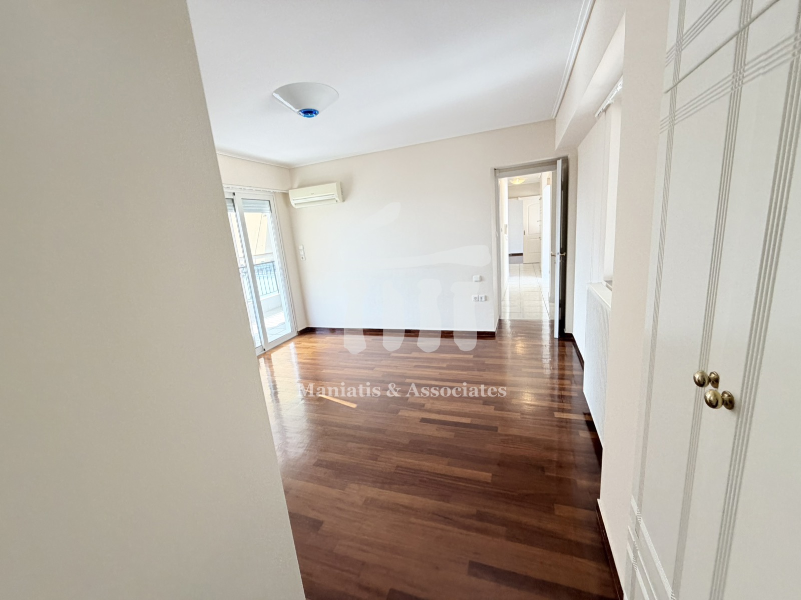 Gallery image 18
