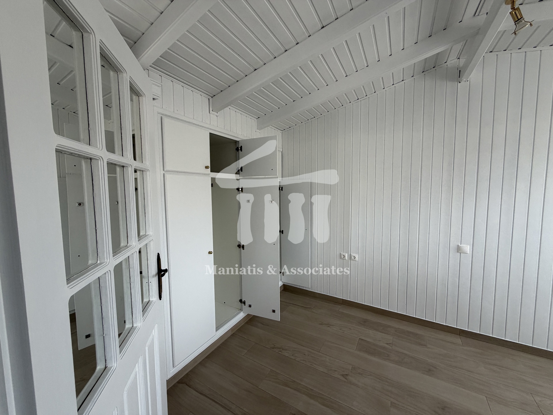 Gallery image 38