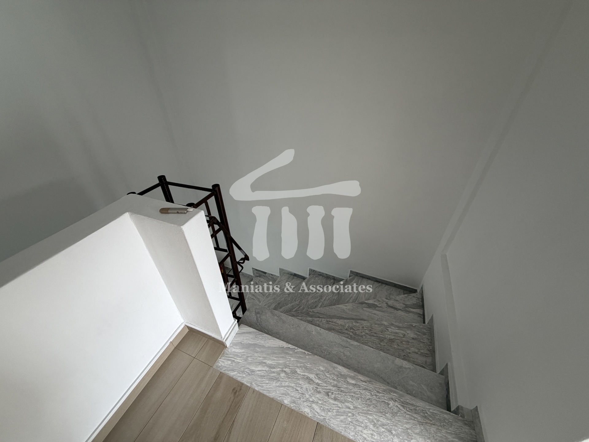 Gallery image 12