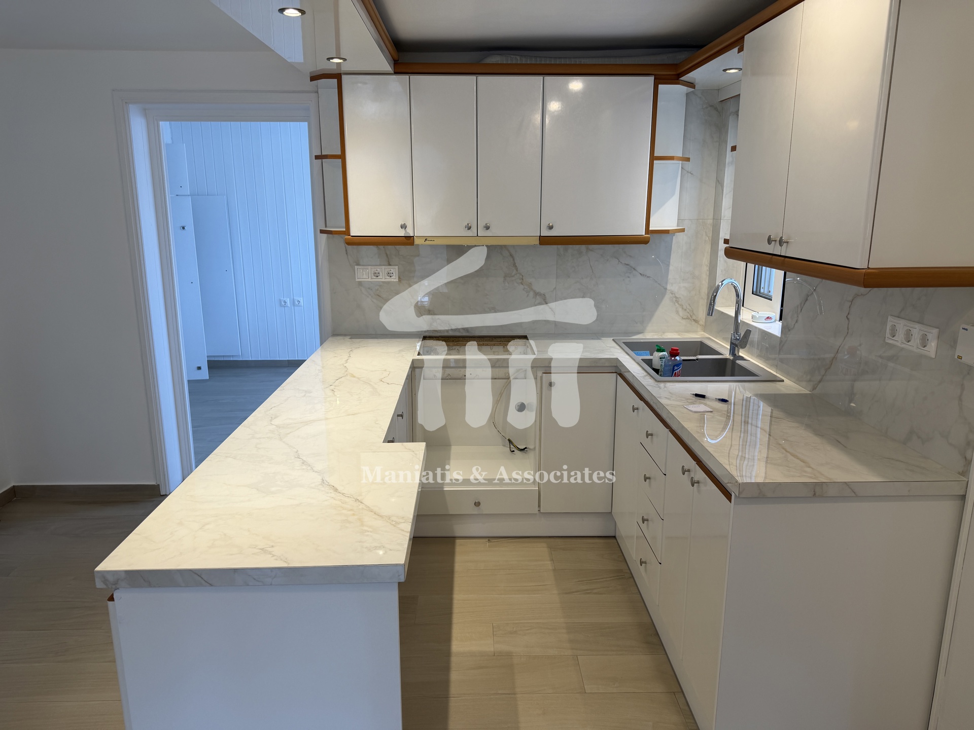 Gallery image 10