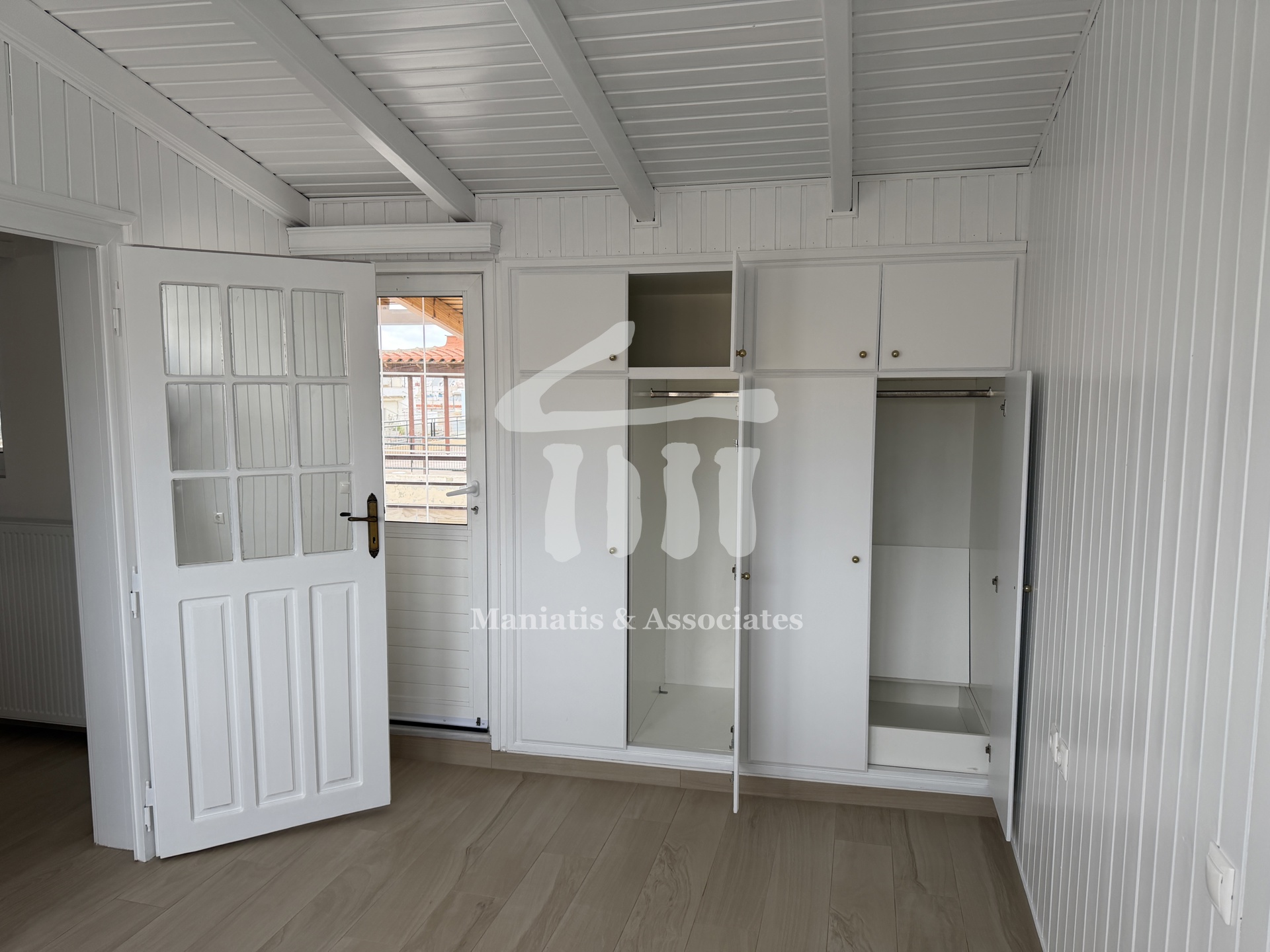 Gallery image 17