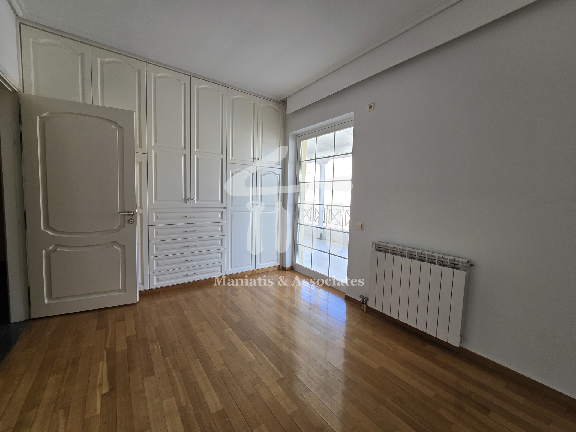 Gallery image 6