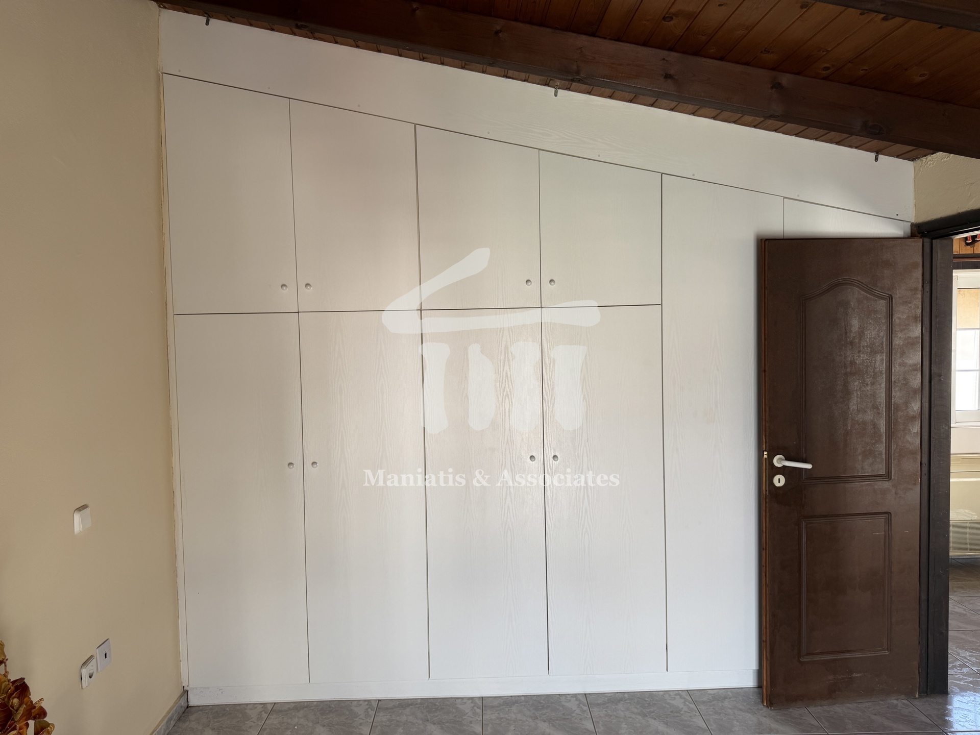 Gallery image 14
