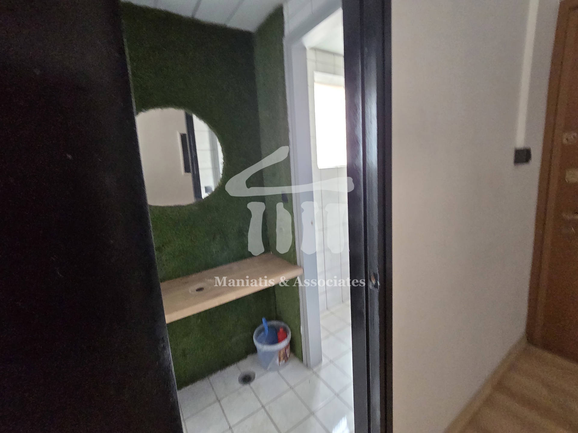 Gallery image 12