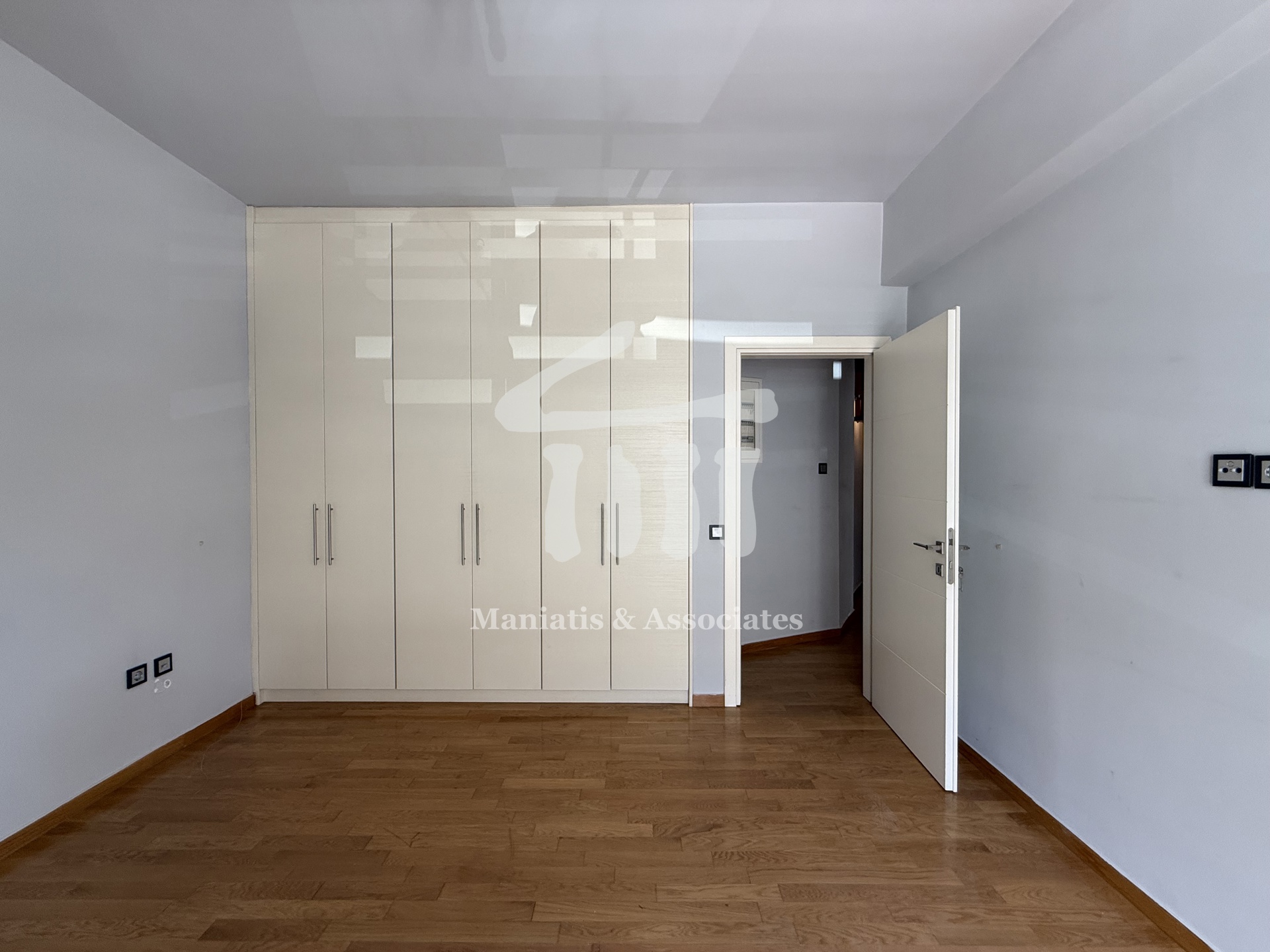 Gallery image 6