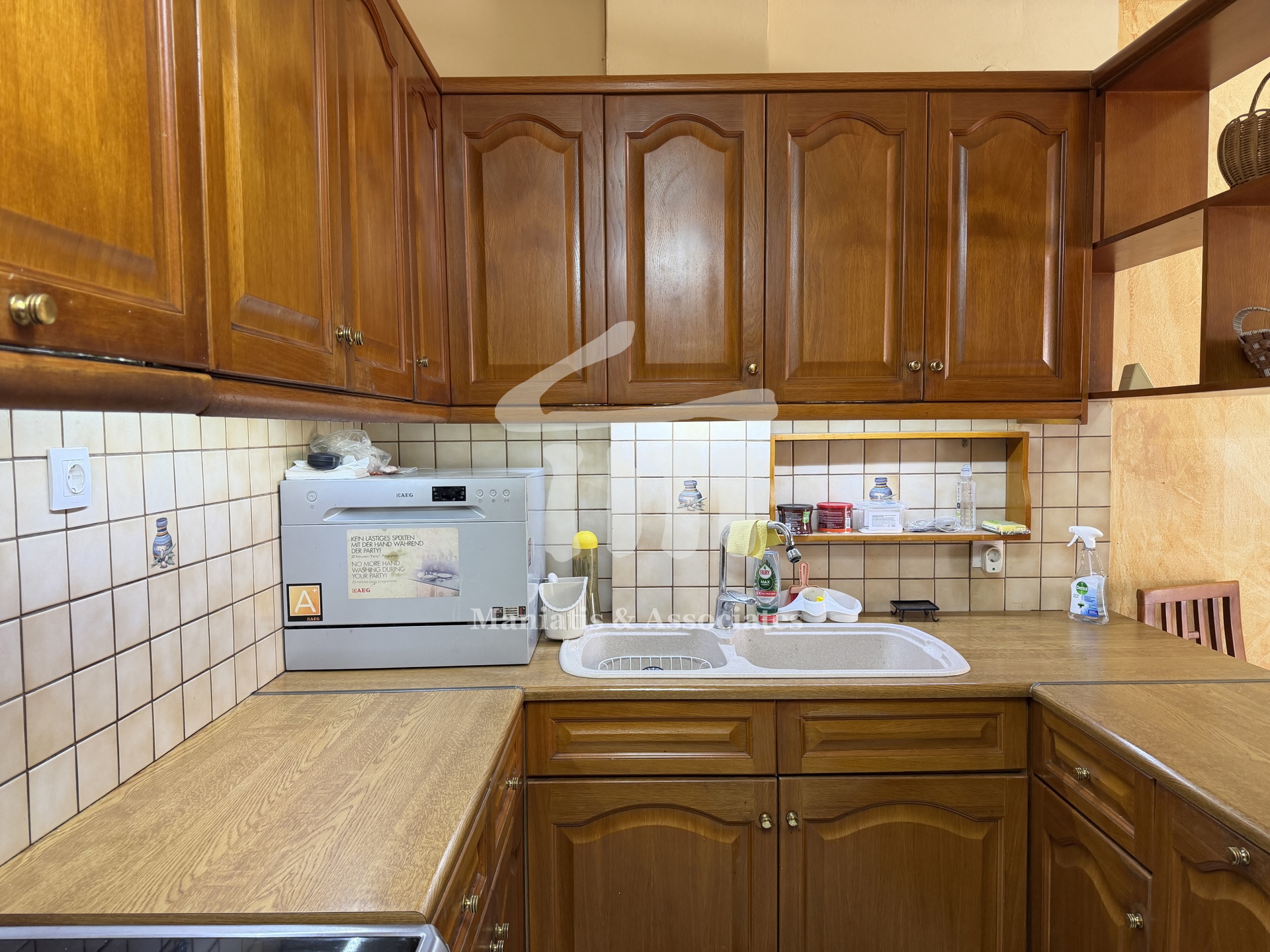Gallery image 12