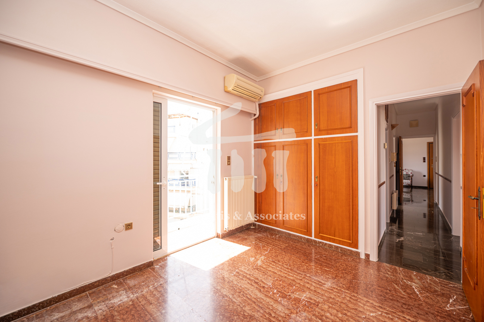 Gallery image 7