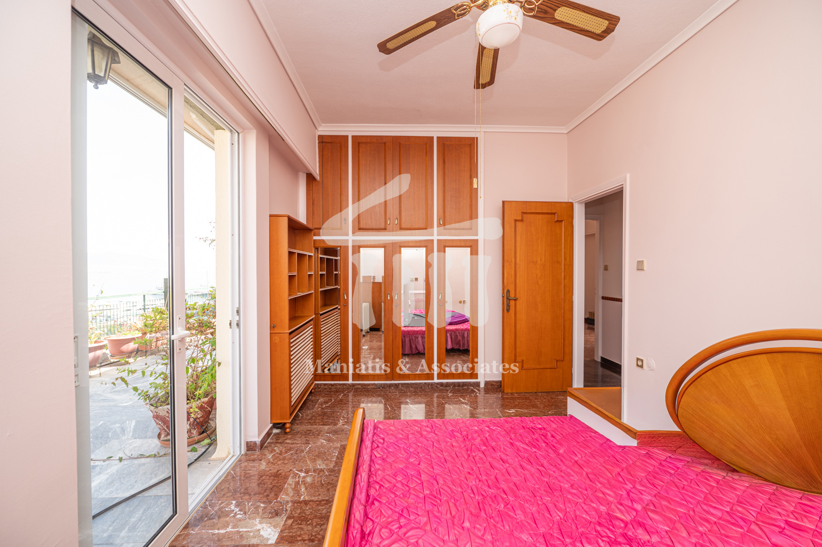 Gallery image 11