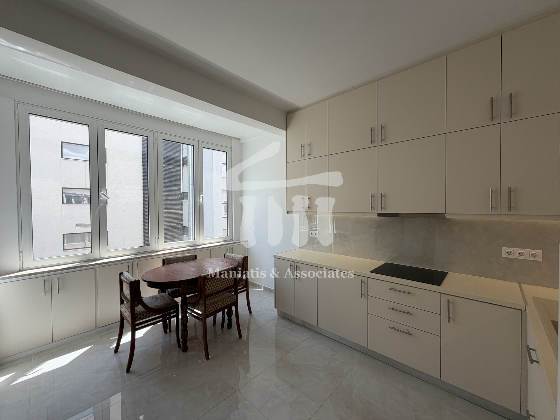 Gallery image 12