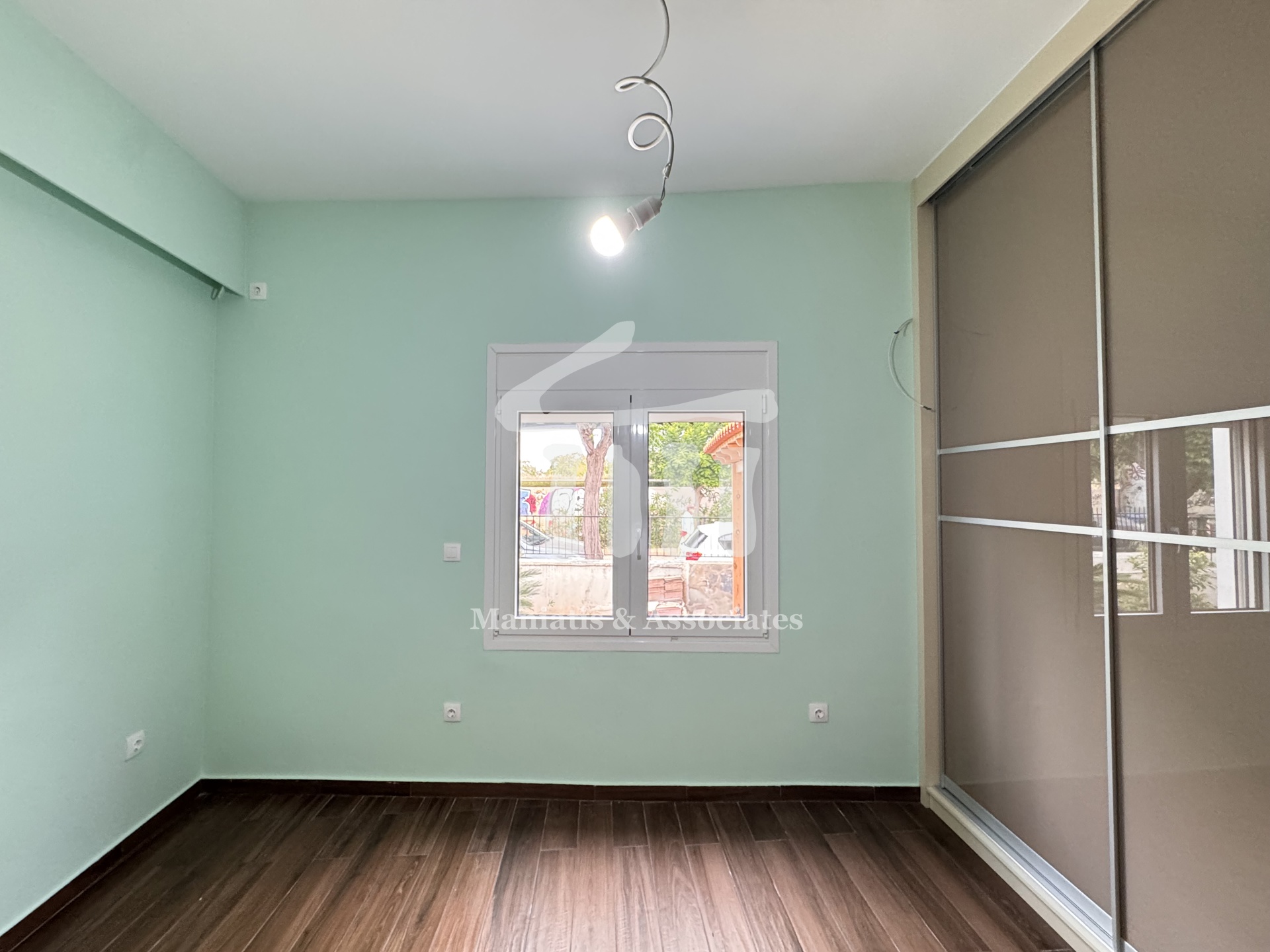 Gallery image 13