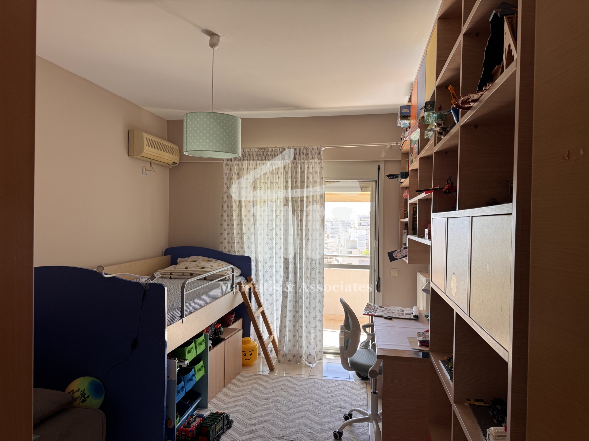 Gallery image 11