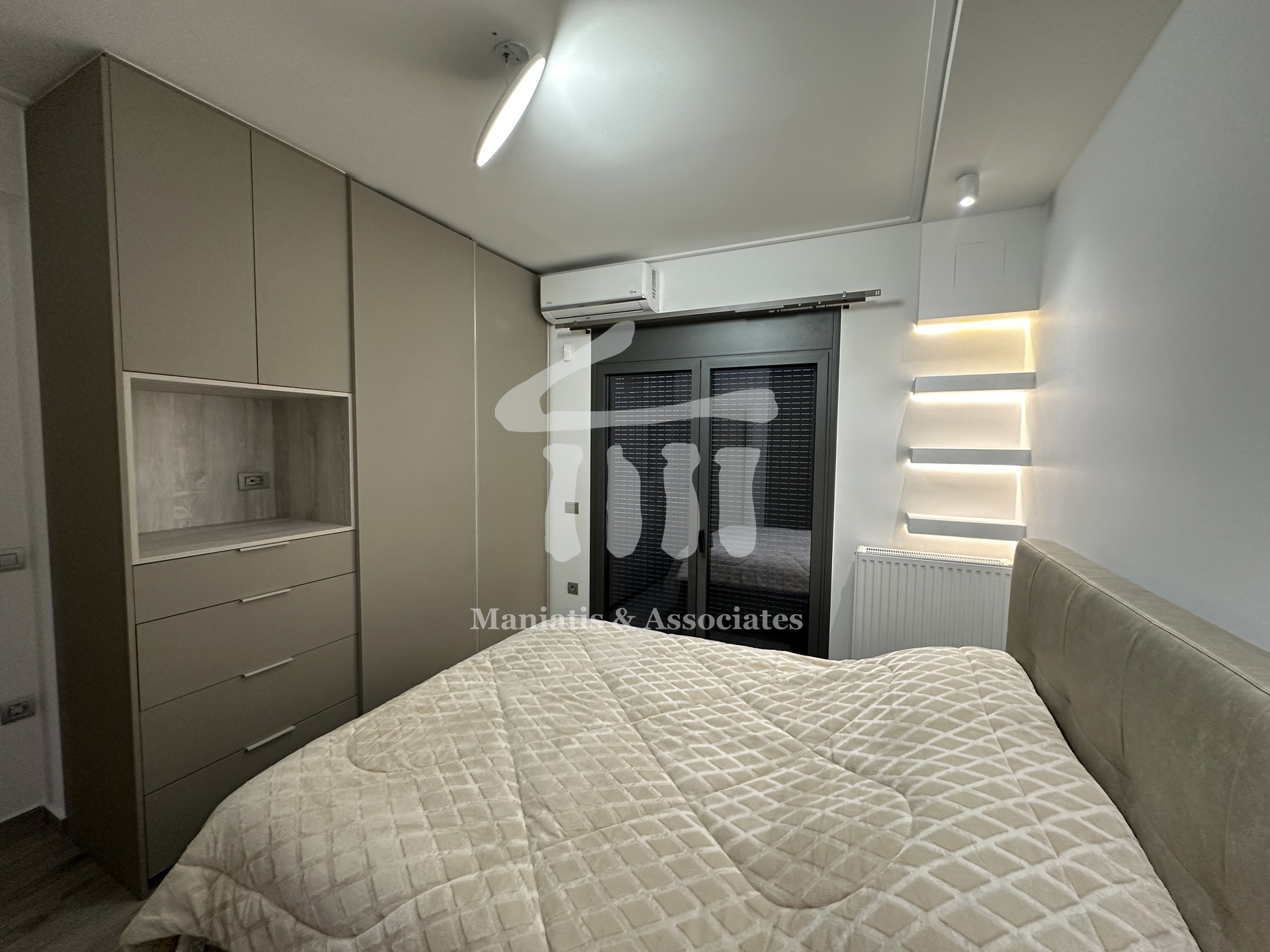 Gallery image 13
