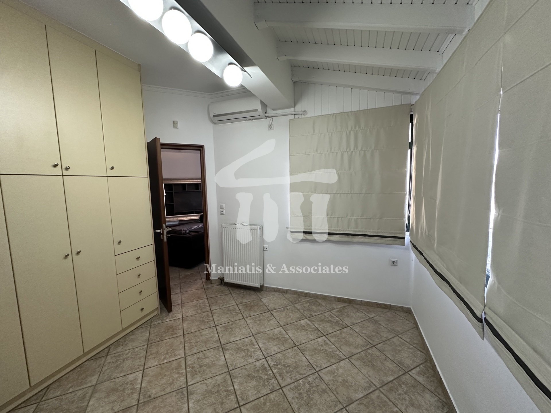 Gallery image 9