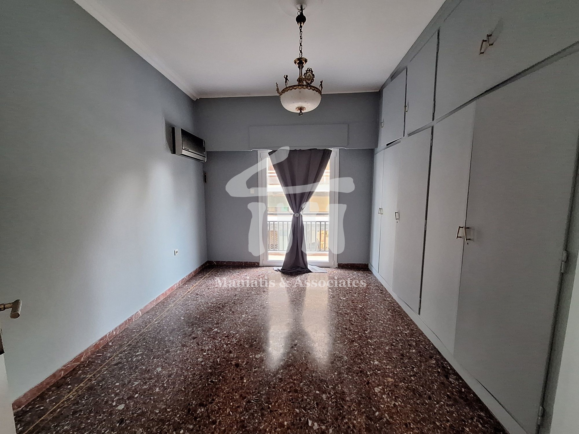 Gallery image 16