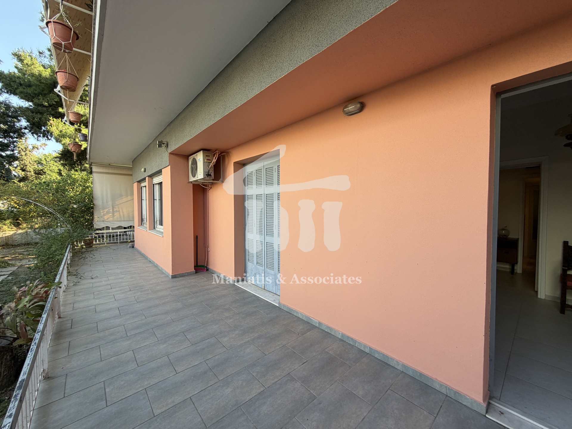 Gallery image 14