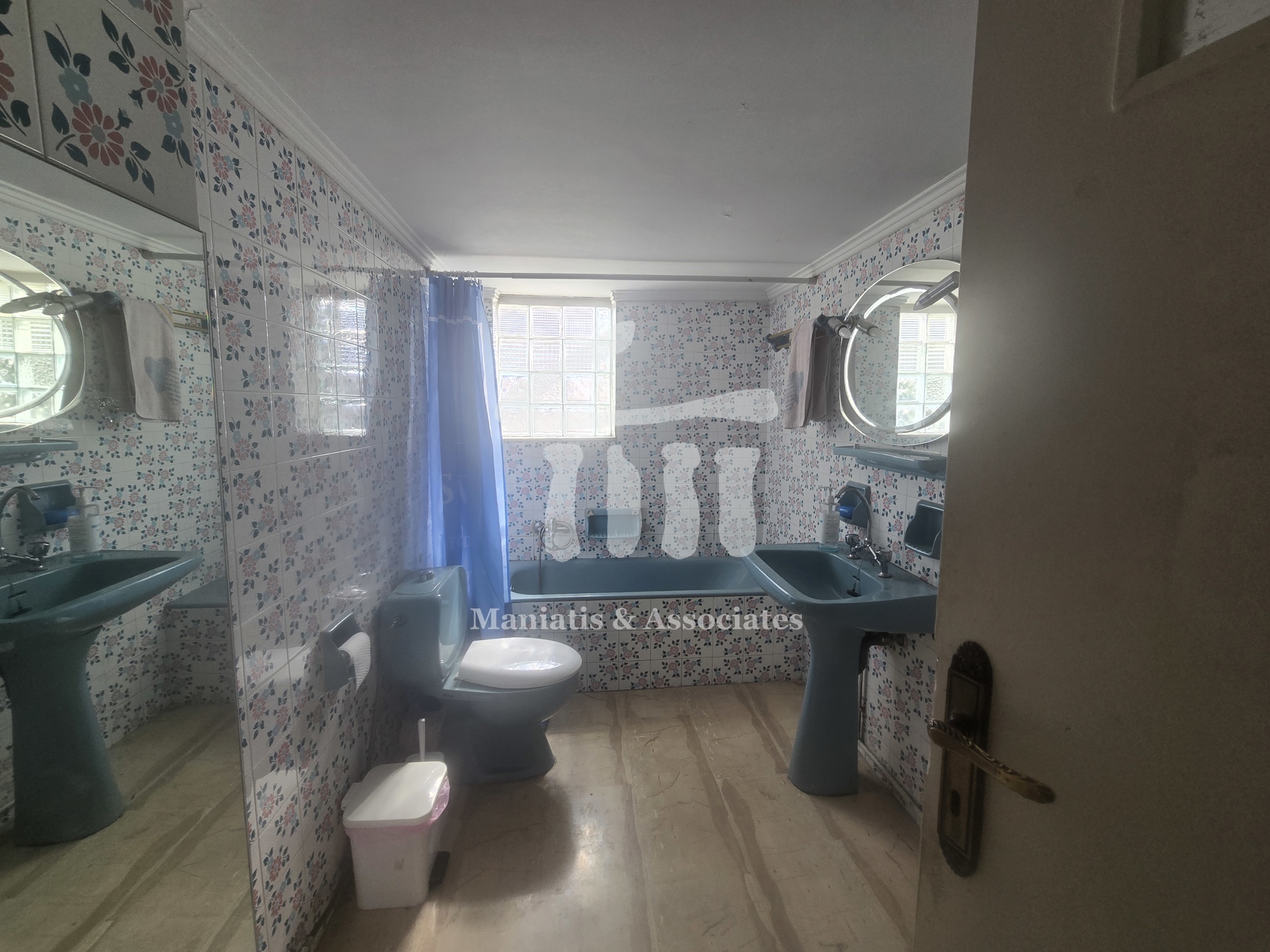 Gallery image 15