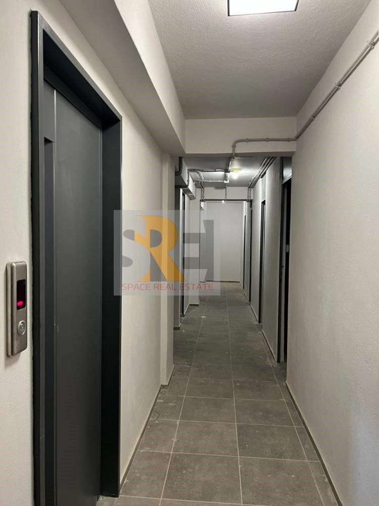 Gallery image 13