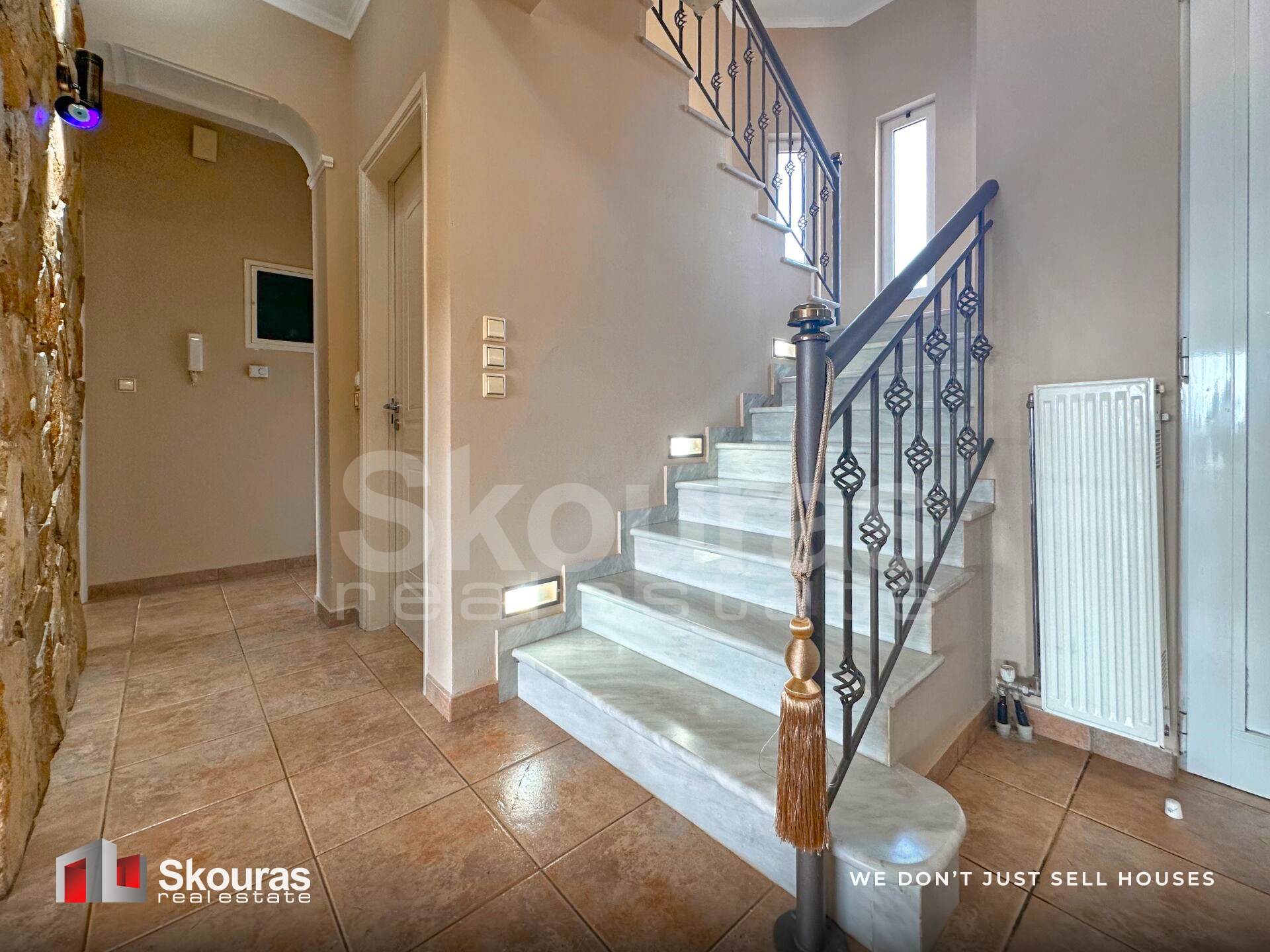 Gallery image 17