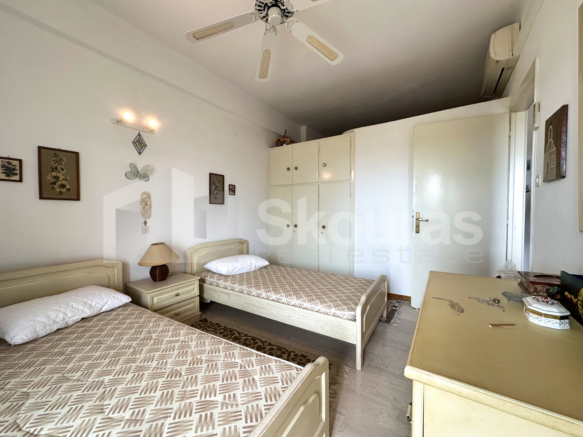 Gallery image 10