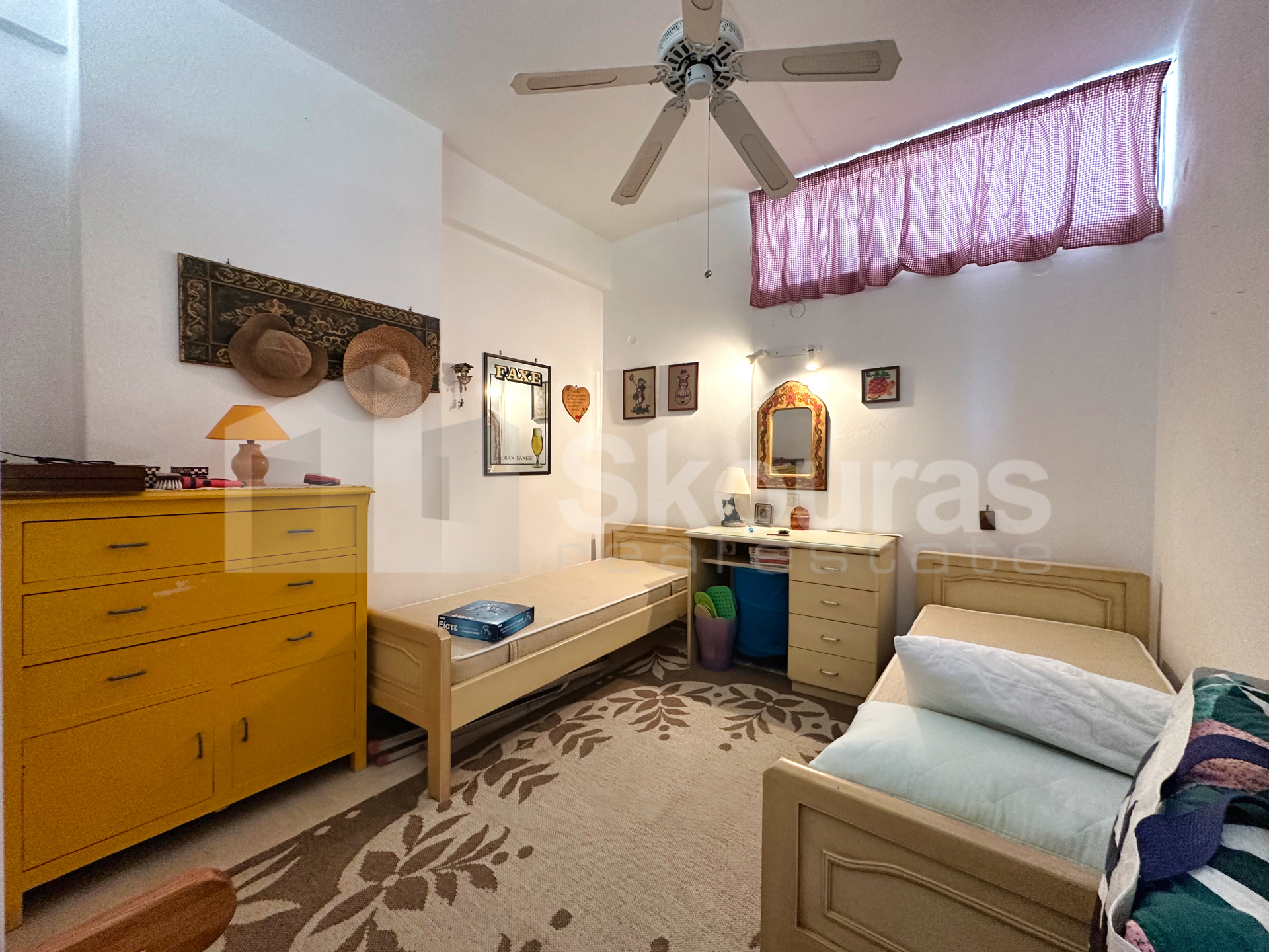 Gallery image 13