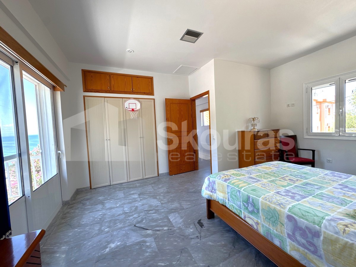 Gallery image 12