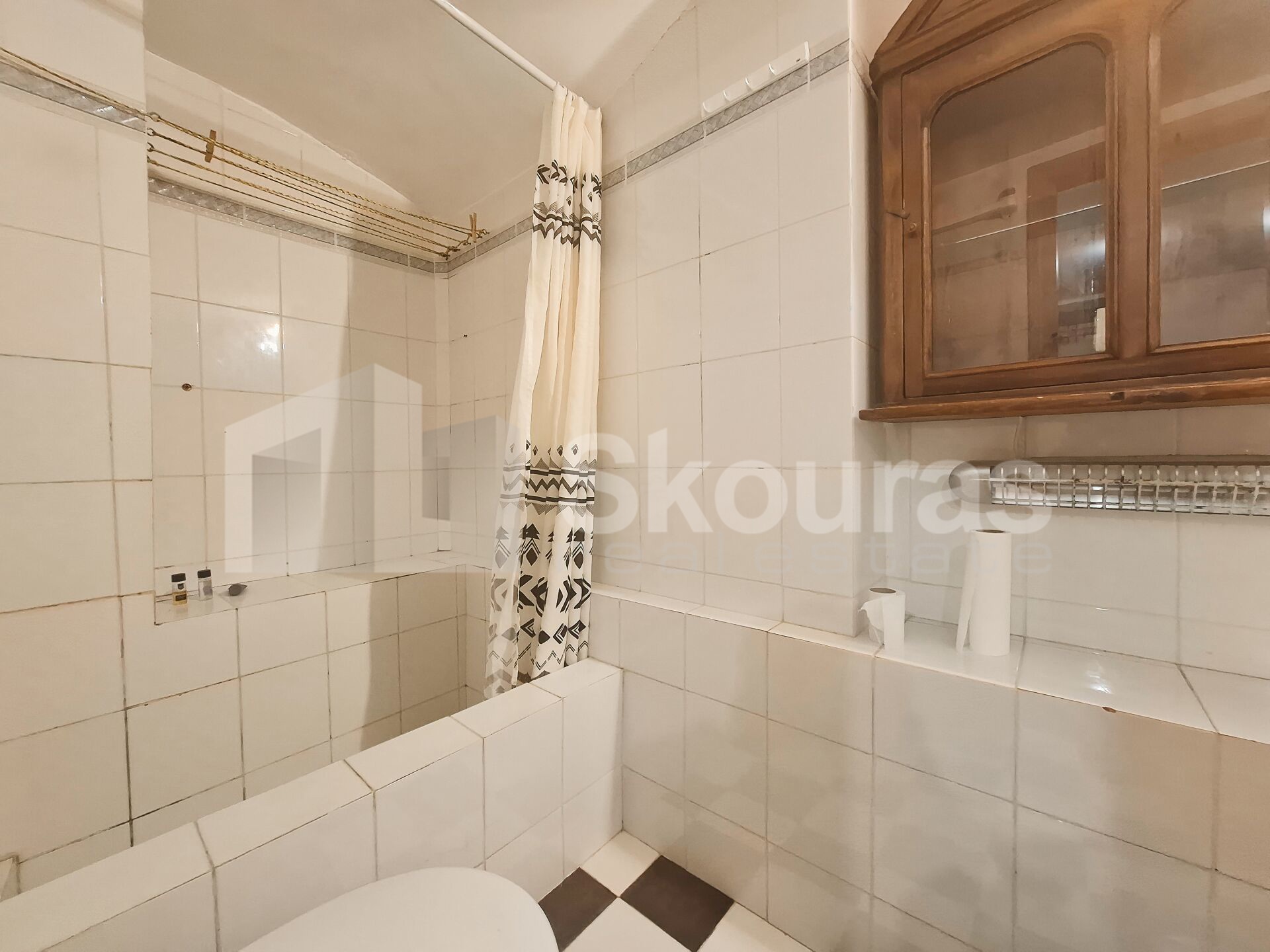 Gallery image 17