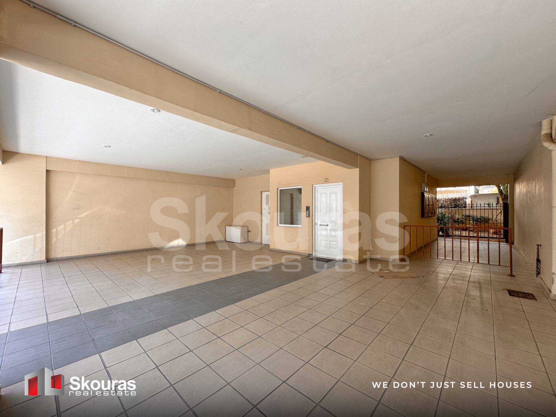 Gallery image 14