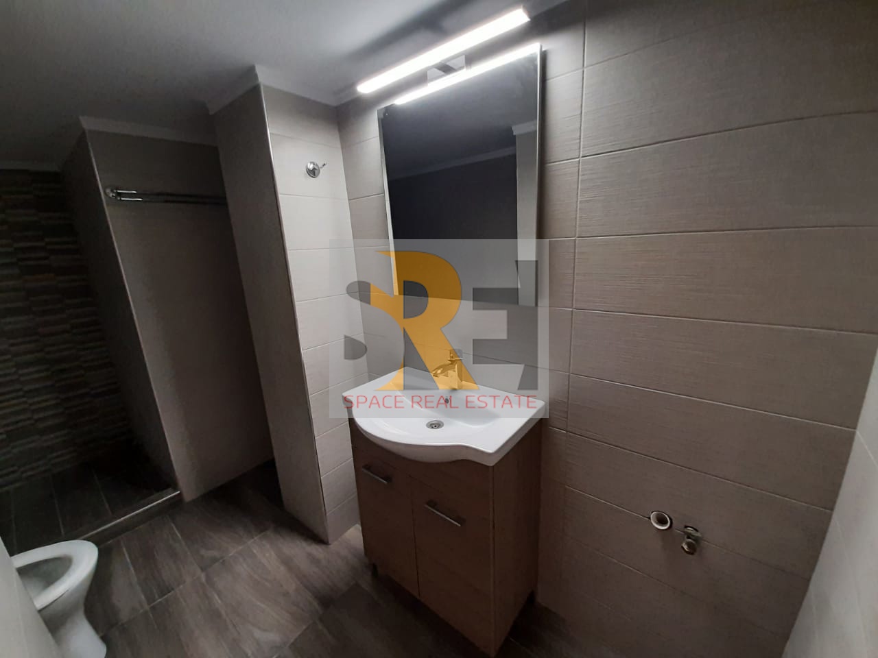 Gallery image 10