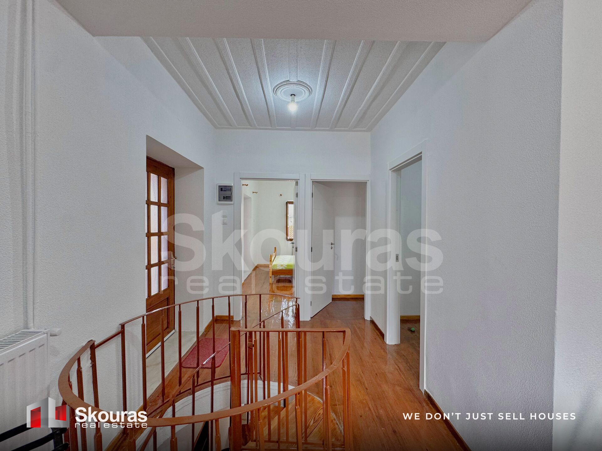 Gallery image 13